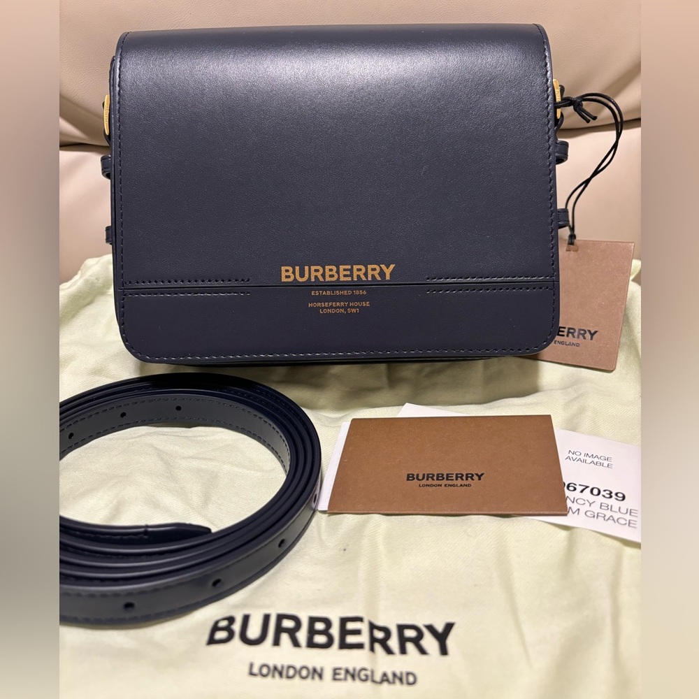 NWT Burberry smooth calfskin crossbody bag